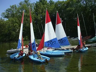 sail school dinghies
